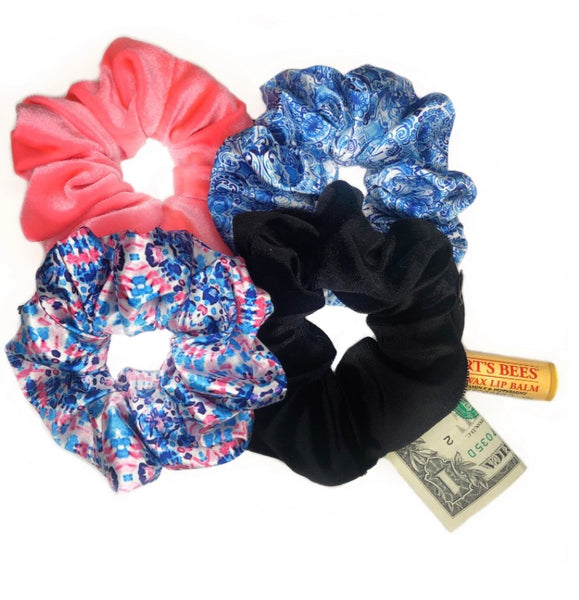 pocket scrunchie
