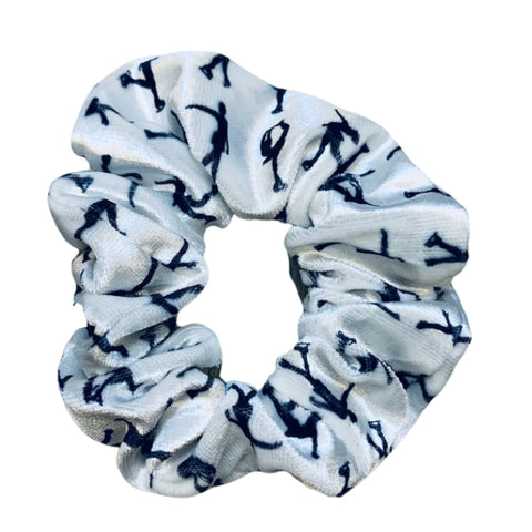 figure skate scrunchie