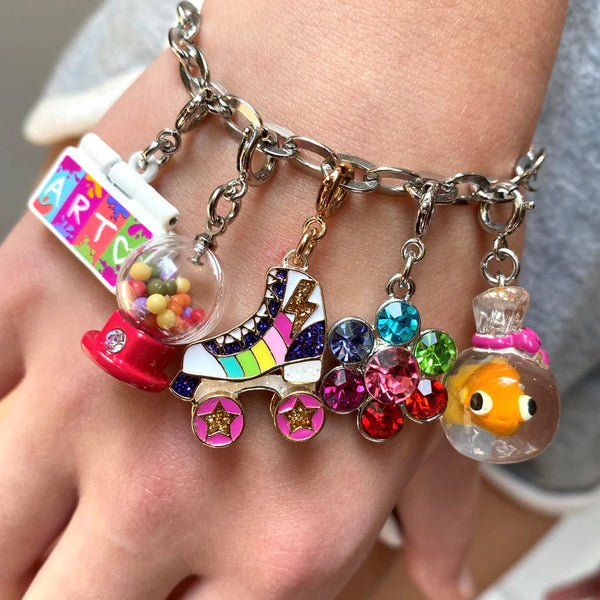 charm it bracelets and necklaces