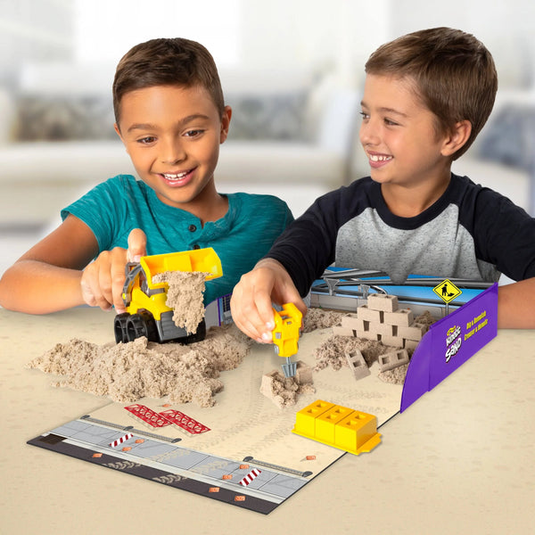 kinetic sand - dig and demolish