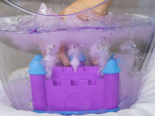 castle water toy and bath bomb refill