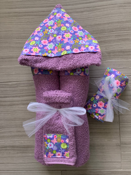 hooded towel with wash cloth and matching burp cloth