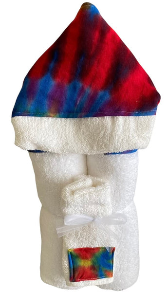 hooded towel with wash cloth and matching burp cloth
