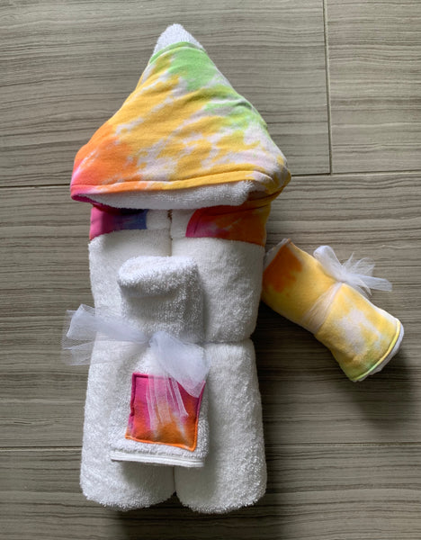 hooded towel with wash cloth and matching burp cloth