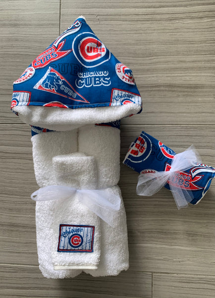 hooded towel with wash cloth and matching burp cloth