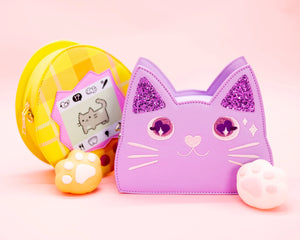 heart-eyed kitty handbag